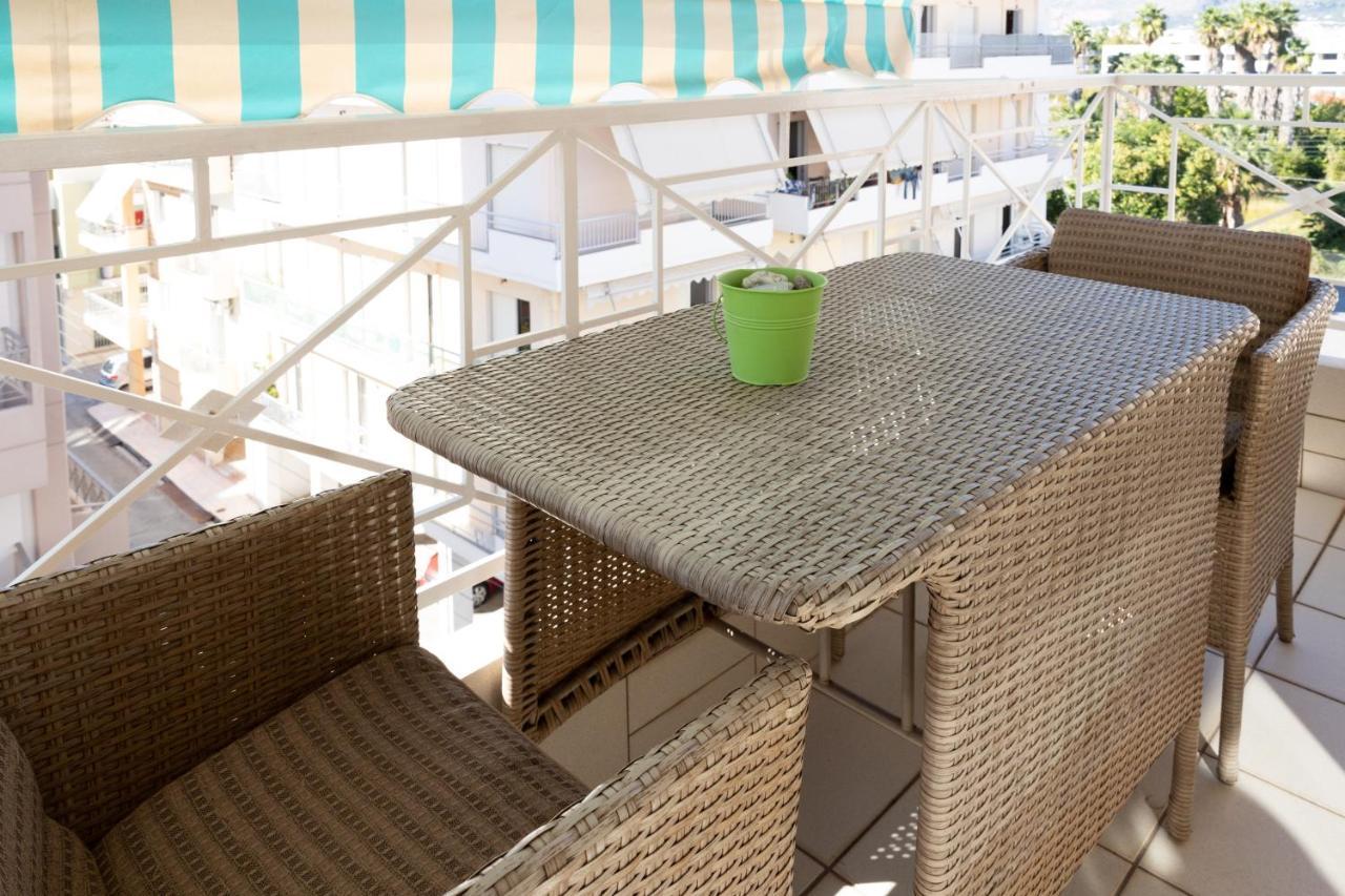 Seaside Penthouse In קלמאטה מראה חיצוני תמונה