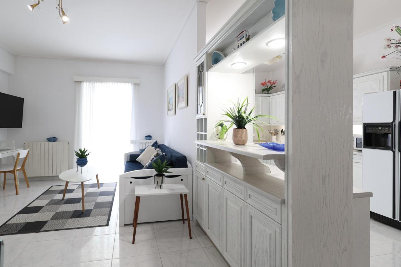 Seaside Penthouse In קלמאטה מראה חיצוני תמונה