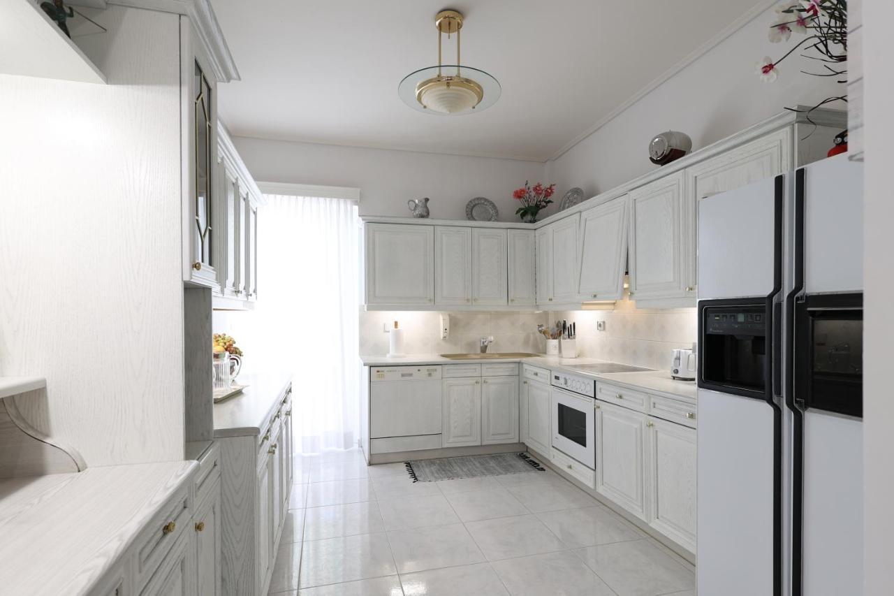 Seaside Penthouse In קלמאטה מראה חיצוני תמונה