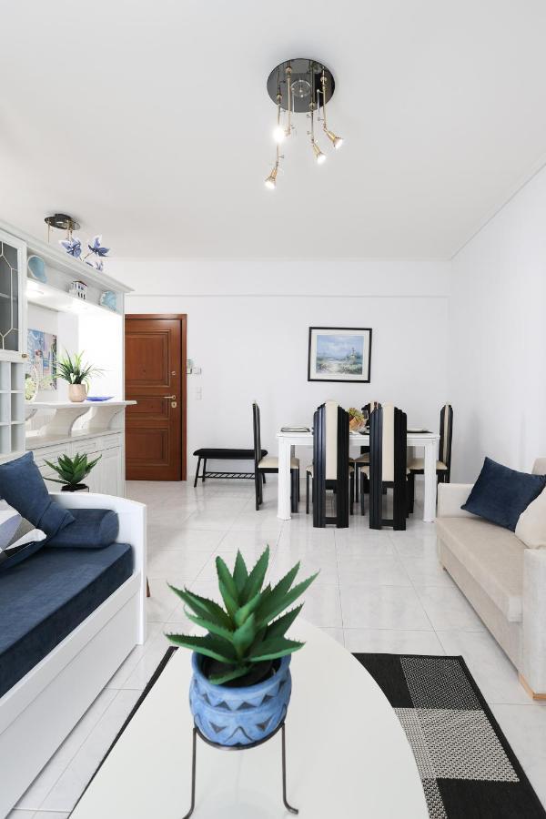 Seaside Penthouse In קלמאטה מראה חיצוני תמונה