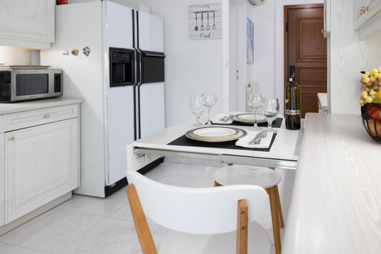 Seaside Penthouse In קלמאטה מראה חיצוני תמונה