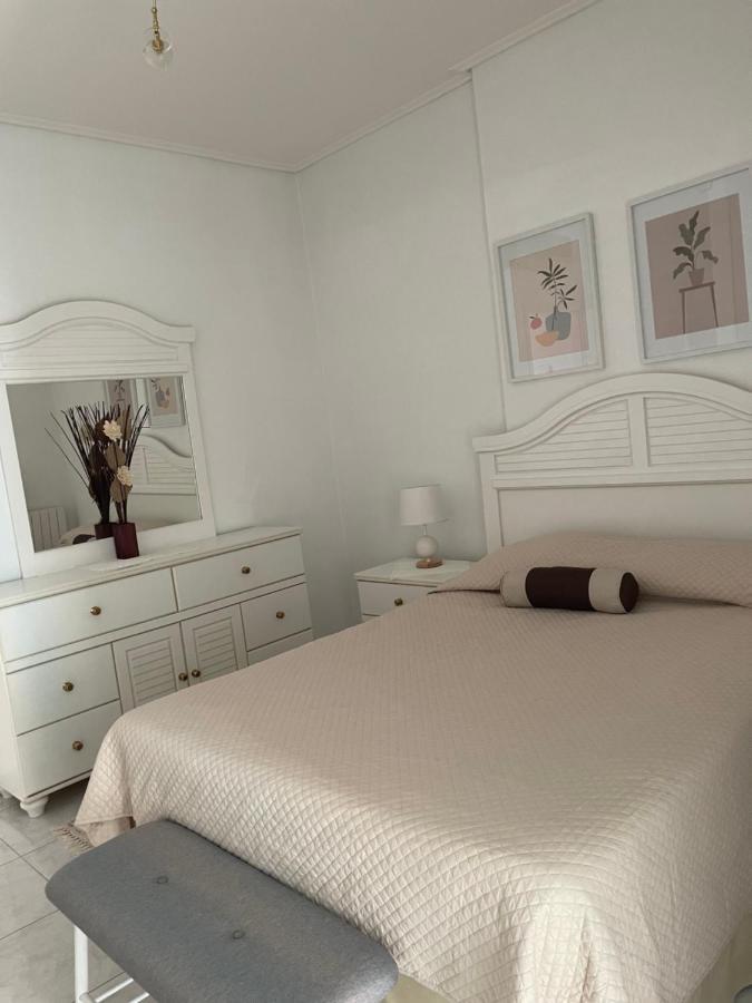 Seaside Penthouse In קלמאטה מראה חיצוני תמונה